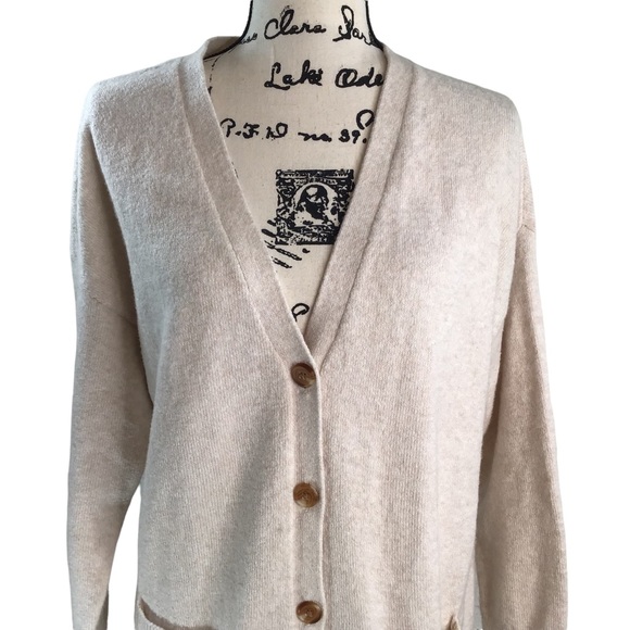 CASLON - Organic Cotton Blend Buttoned Cardigan Sweater in Oatmeal Color - M - Picture 4 of 16